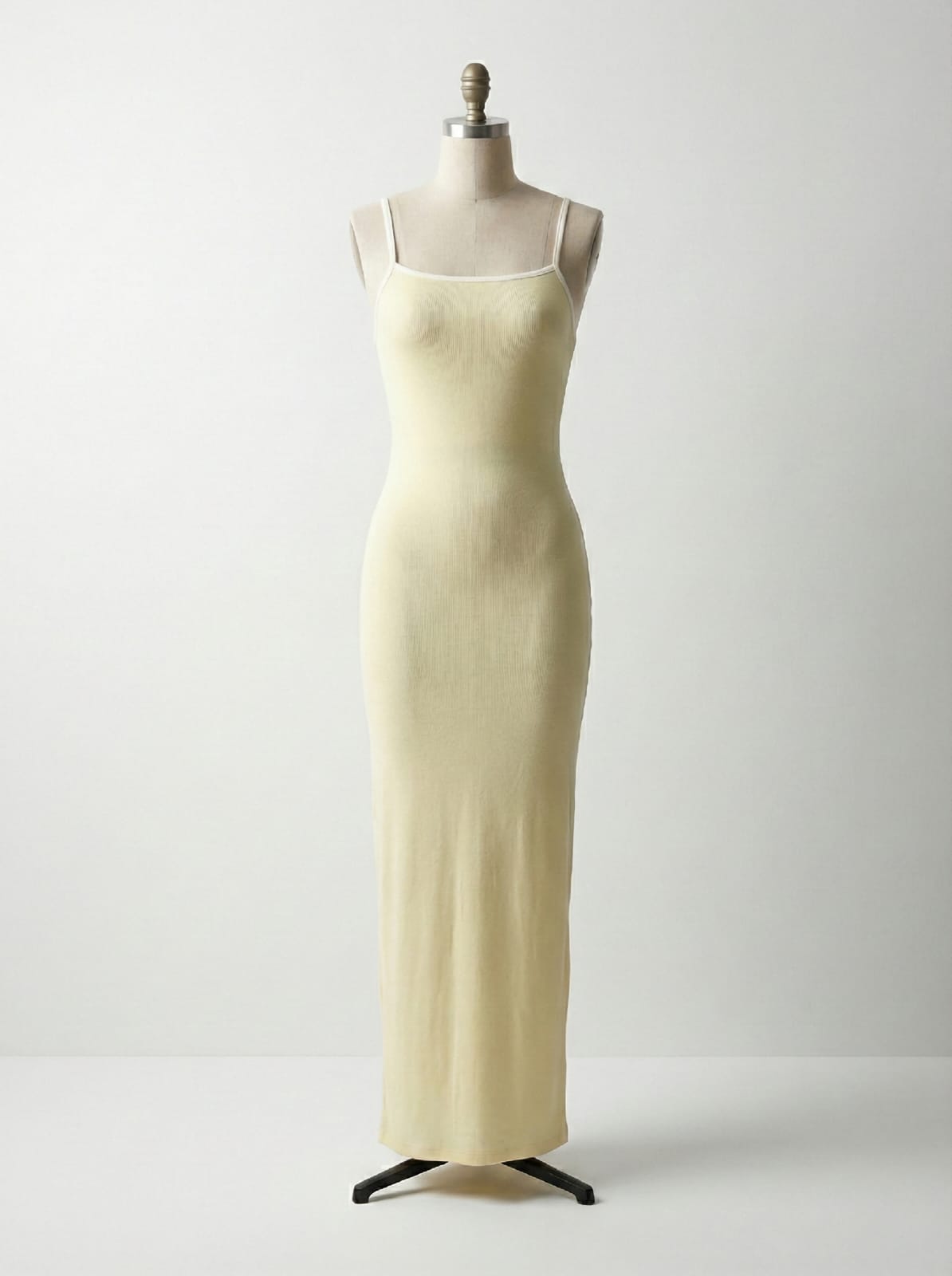 WhatsApp Image 2025-11-25 at 13.57.35 (1)