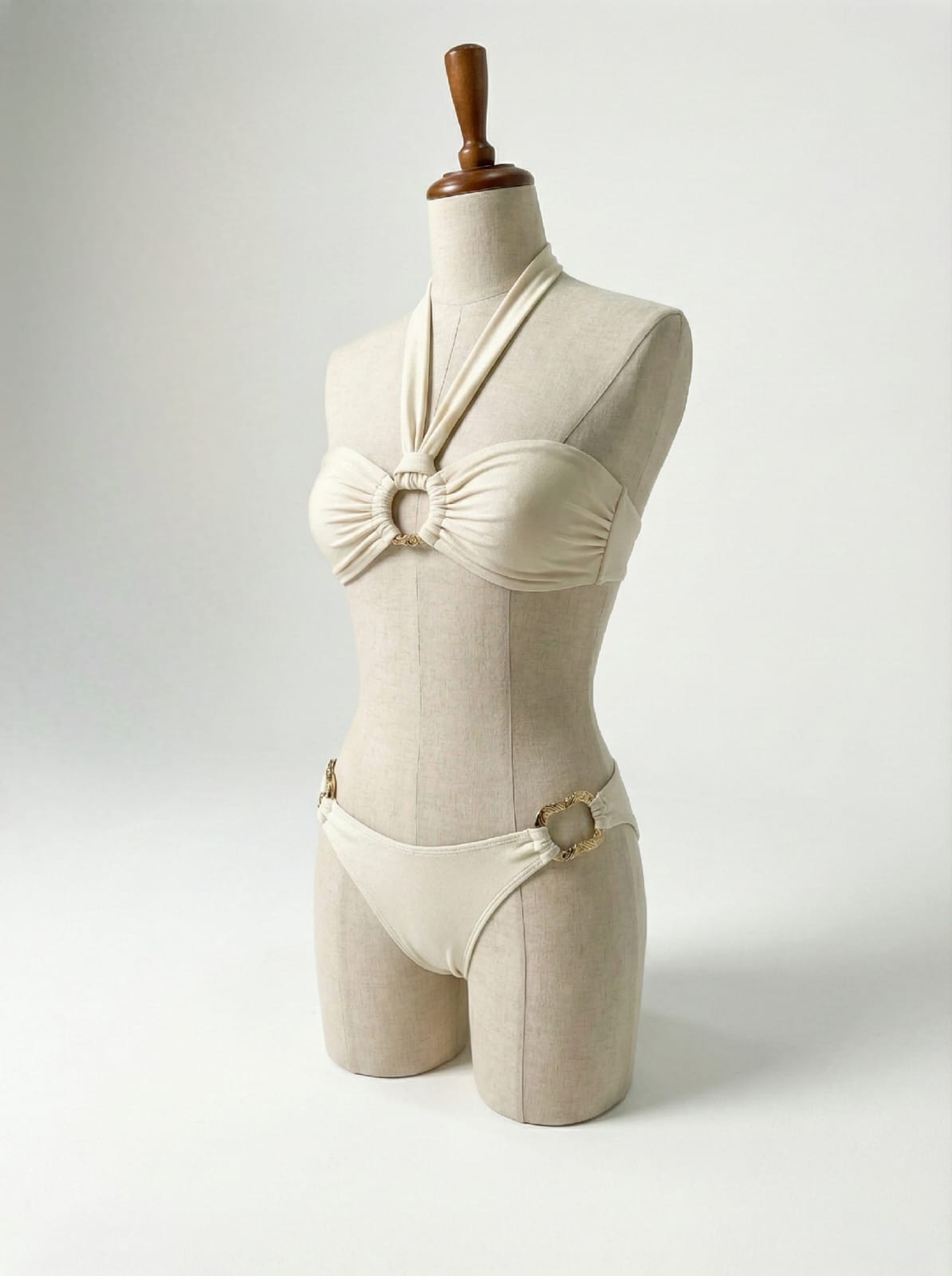 WhatsApp Image 2025-11-28 at 13.53.22 (2)