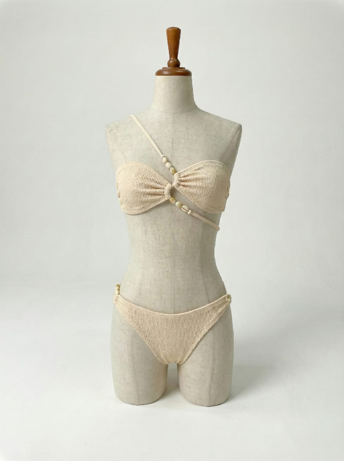 WhatsApp Image 2025-12-01 at 07.29.37